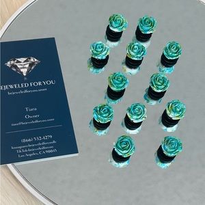 Custom Aqua and Yellow Rose Cabochon Croc Jibbitz! 🌊💛